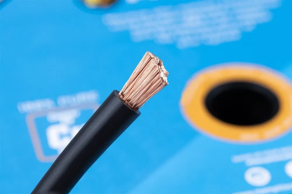 Memphis Audio 4 AWG Black OFC Power Wire, 100-ft Spool 1