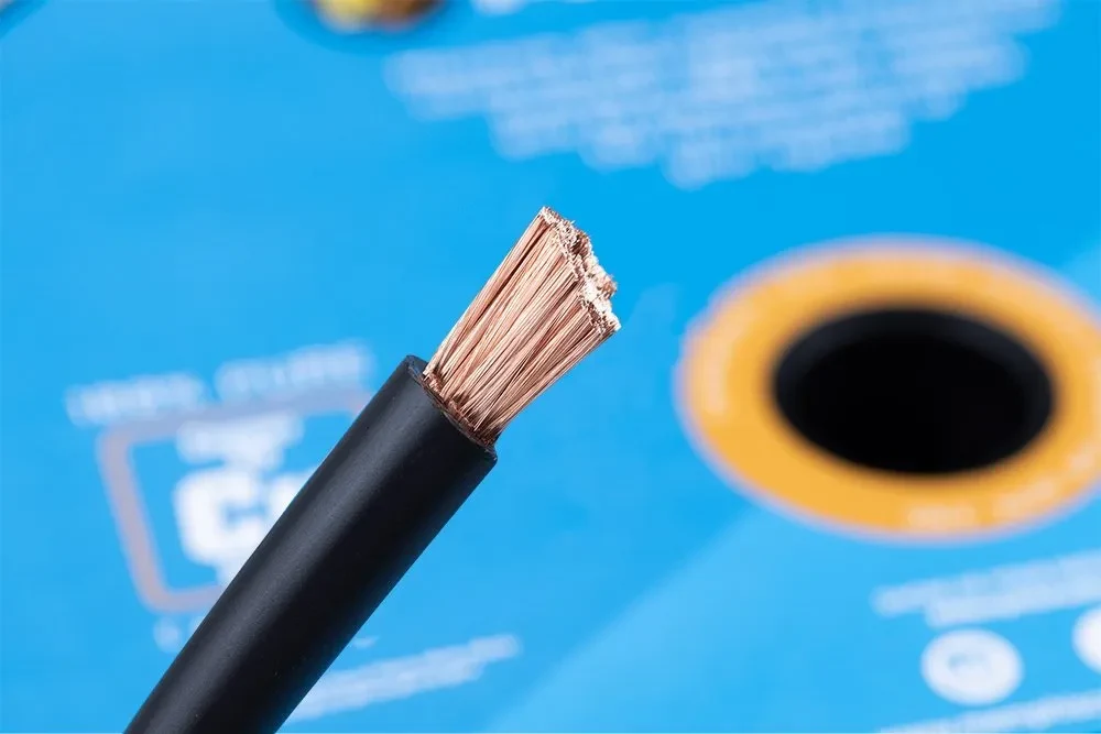 Memphis Audio 8 AWG Black OFC Power Wire, 250-ft Spool 1